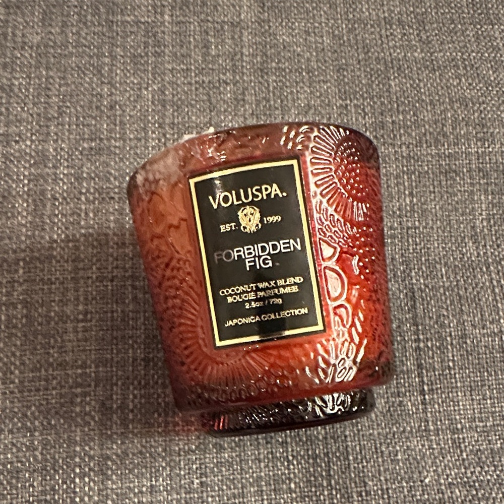Voluspa Forbidden Fig Candle - small